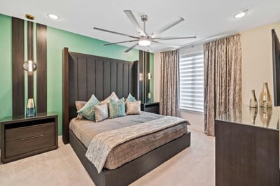 Luxury Villa Photo #37