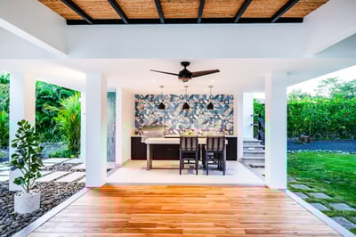 Luxury Villa Photo #4