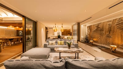 Luxury Villa Photo #29
