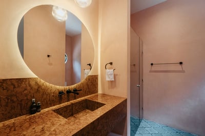Luxury Villa Photo #39