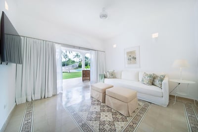 Luxury Villa Photo #19