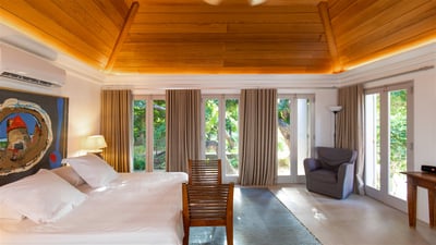 Luxury Villa Photo #55