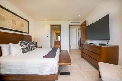 Luxury Villa Photo #42