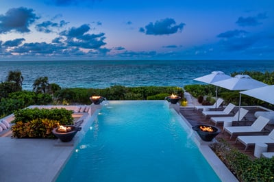 Luxury Villa Photo #5