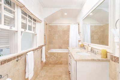 Luxury Villa Photo #12