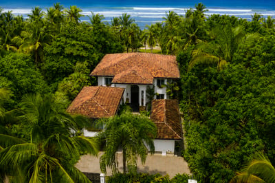 Luxury Villa Photo #34
