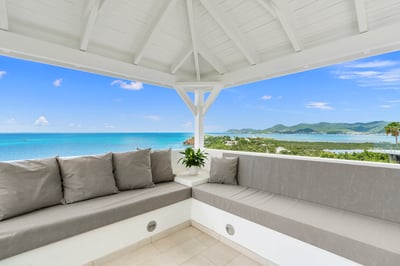 Luxury Villa Photo #14