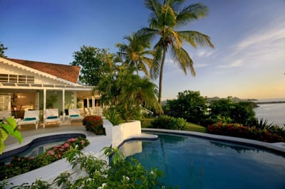 Luxury Villa Photo #4