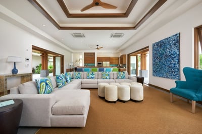 Luxury Villa Photo #13