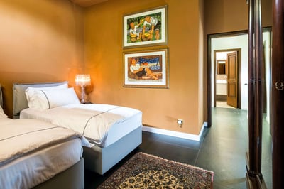 Luxury Villa Photo #41