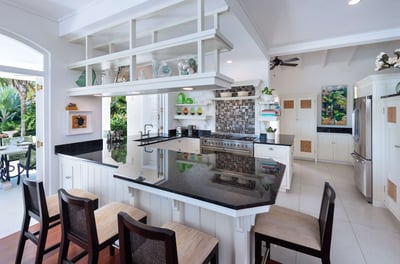 Luxury Villa Photo #9