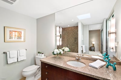Luxury Villa Photo #45