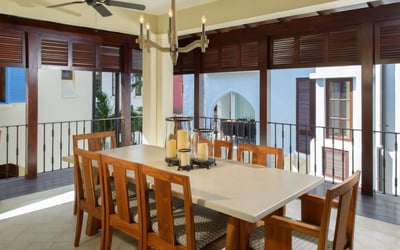 Luxury Villa Photo #8