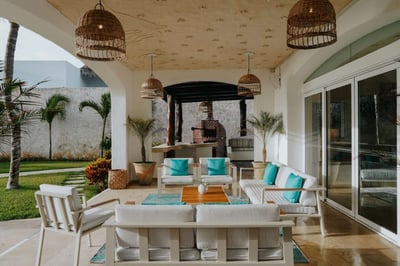 Luxury Villa Photo #12