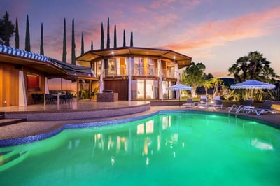 Luxury Villa Photo #7