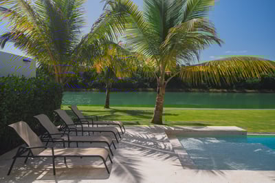 Luxury Villa Photo #15