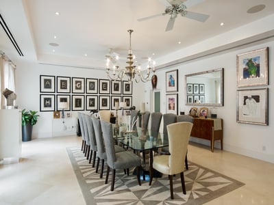 Luxury Villa Photo #11