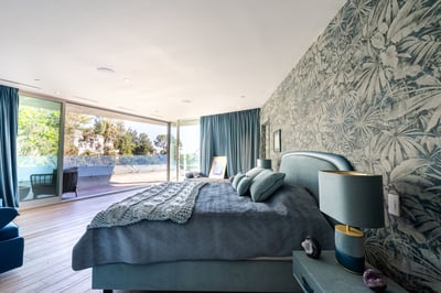 Luxury Villa Photo #56