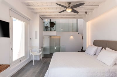 Luxury Villa Photo #22