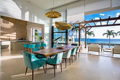 Luxury Villa Photo #35