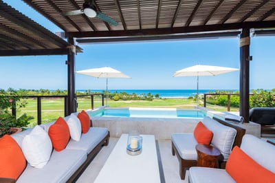 Luxury Villa Photo #3