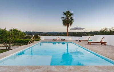 Luxury Villa Photo #5