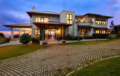 Luxury Villa Photo #2