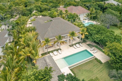 Luxury Villa Photo #50