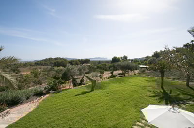 Luxury Villa Photo #19