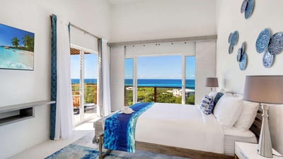 Luxury Villa Photo #29