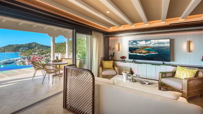 Luxury Villa Photo #9