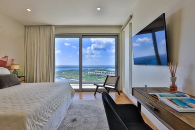 Luxury Villa Photo #29