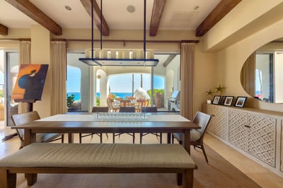 Luxury Villa Photo #26